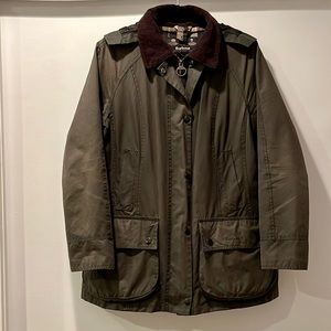 Barbour Women’s Beadnell Waxed Jacket Size 10